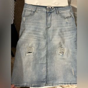denim skirt